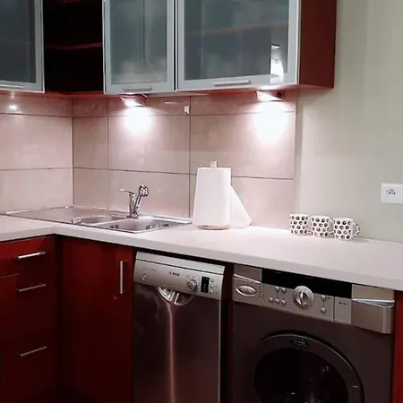 Bright&comfy -few Min To Main Square