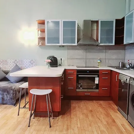 Apartamento Bright&comfy -few Min To Main Square *