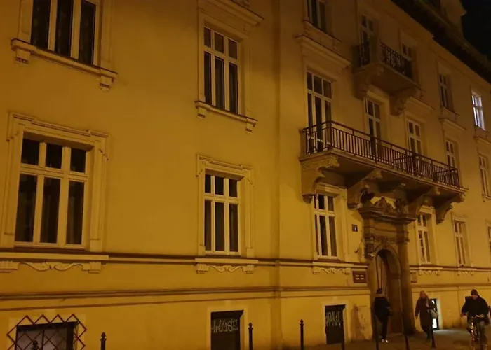 Bright&comfy -few Min To Main Square كراكوفيا