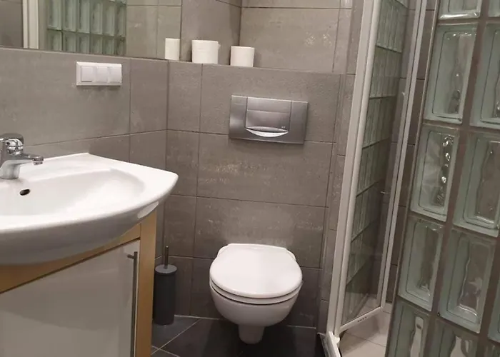 شقة Bright&comfy -few Min To Main Square *