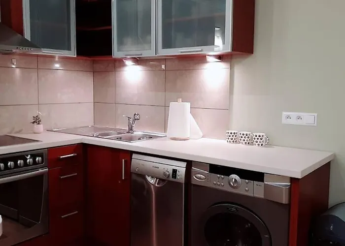 Bright&comfy -few Min To Main Square