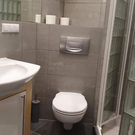 Apartman Bright&comfy -few Min To Main Square *